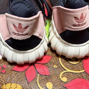 Adidas Women's Sneakers in Pink and Black